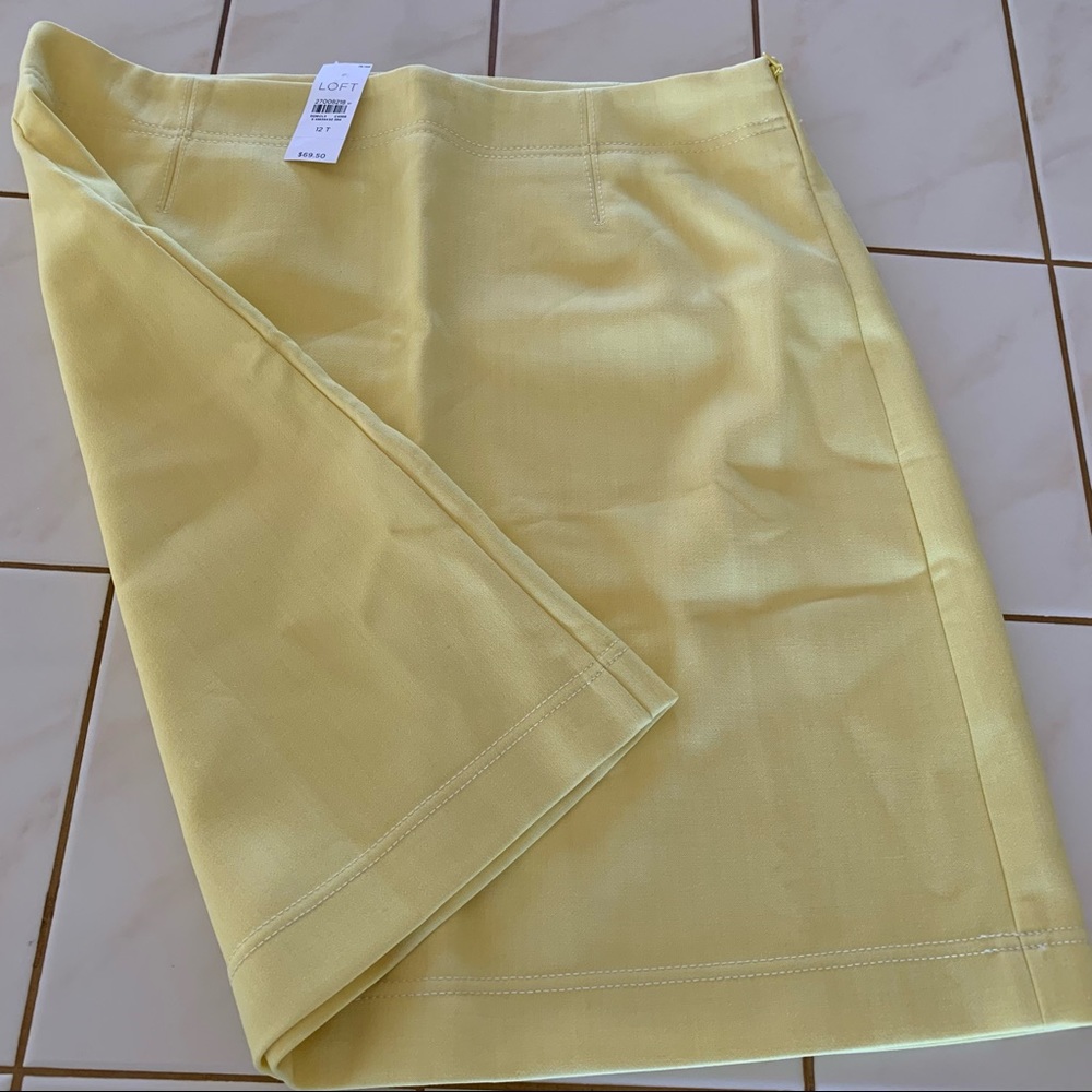 Loft 12T light yellow mini skirt